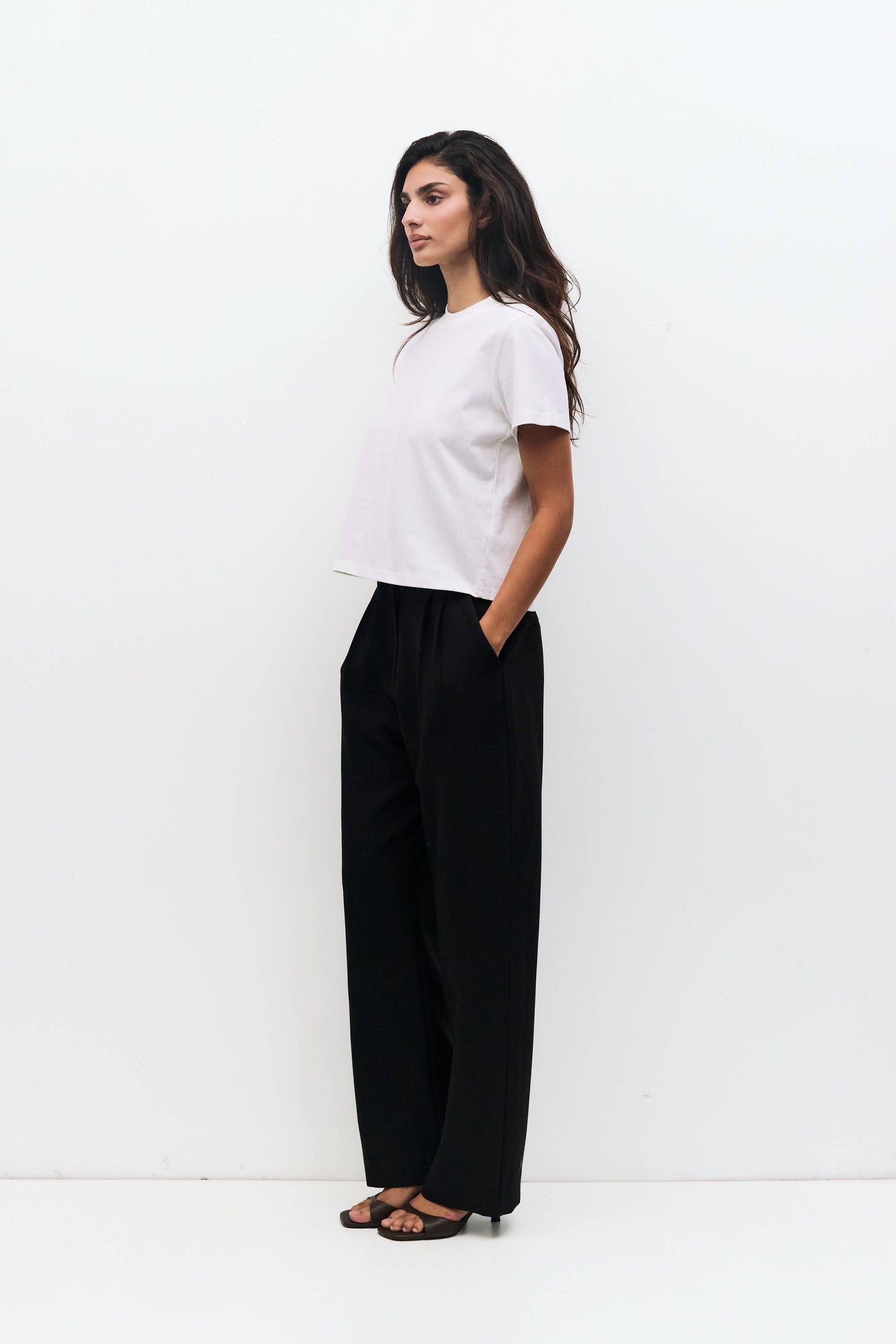 MOD REF - The Lanie Top | Women's Heavyweight Cotton T-Shirt: WHITE / LARGE
