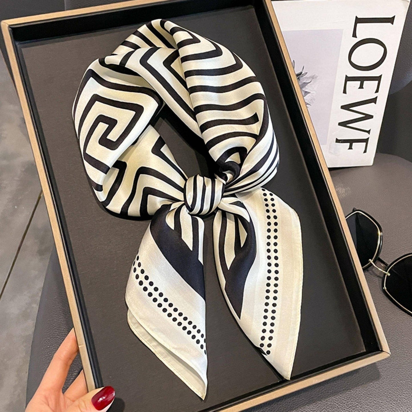 SueSilkHK - Minimalist striped mulberry silk scarf/70CM 100% mulberry silk scarf/Silk shawl/Gift for her: Beige blue