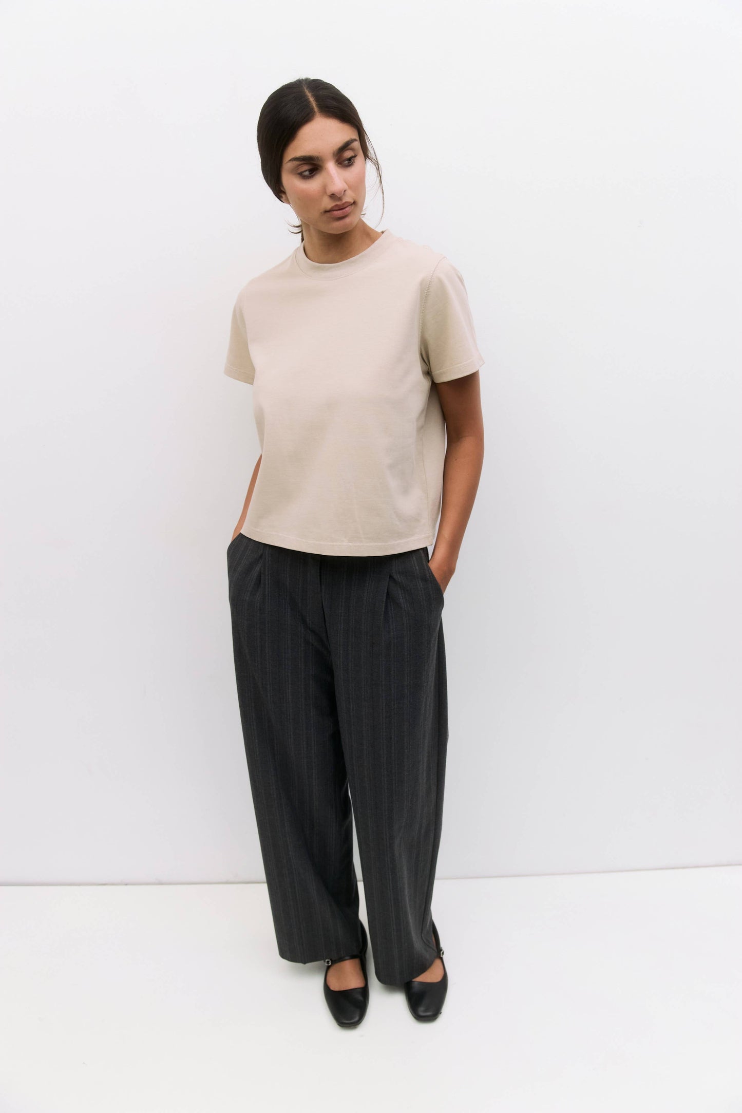 MOD REF - The Lanie Top | Women's Heavyweight Cotton T-Shirt: WHITE / LARGE