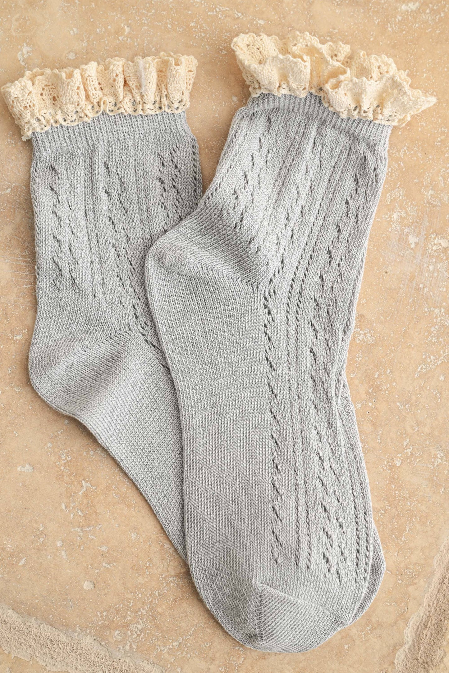 CROCHET TRIM SOCKS