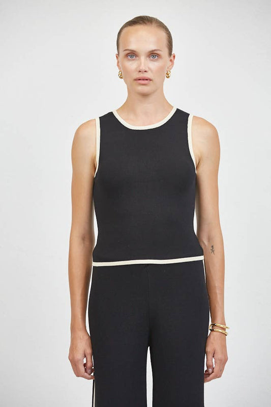 Round Neck Tank Top: Black