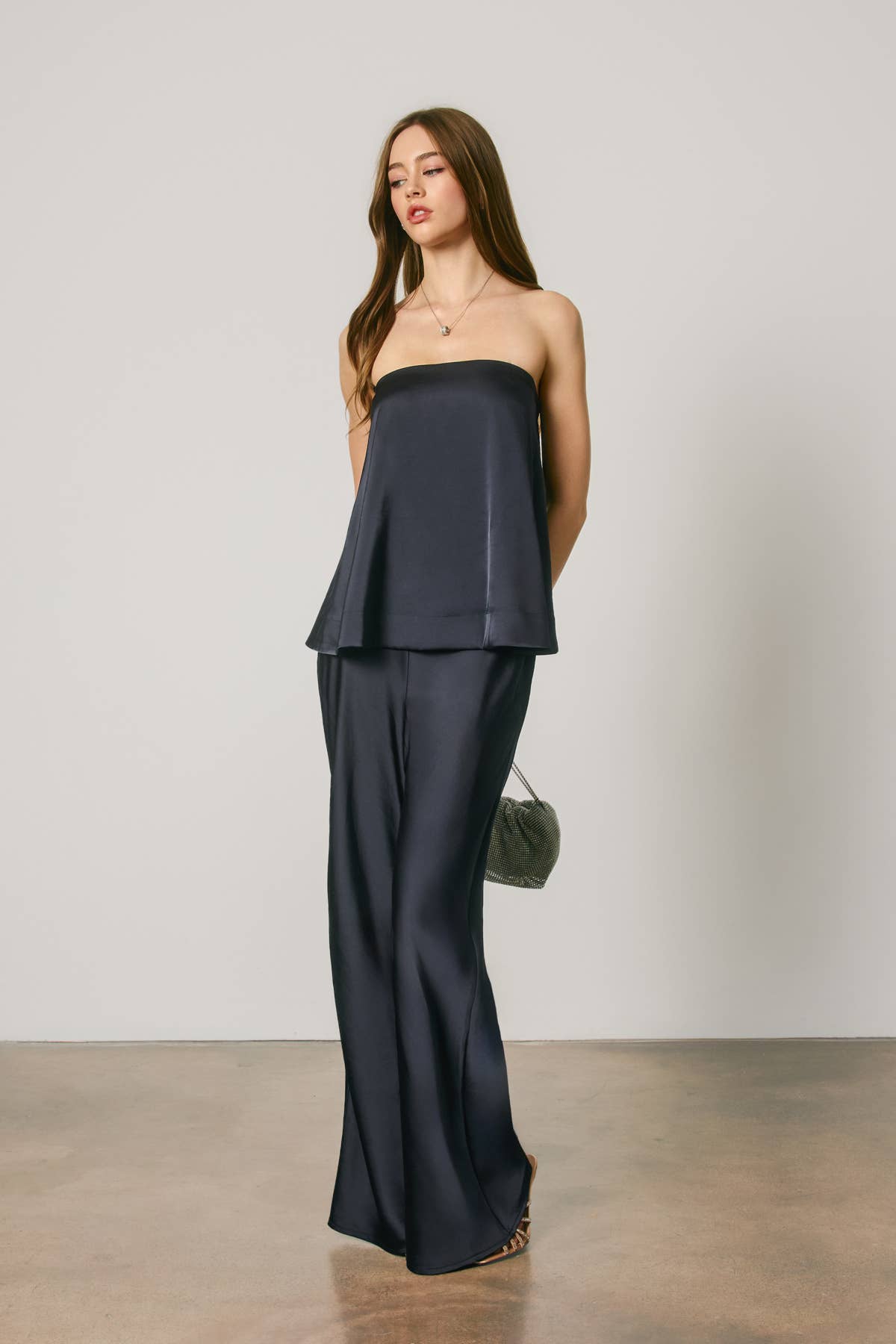 Dress Forum - Satin Strapless Bow Back Top: MIDNIGHT NAVY / S-M-L(2-2-2)
