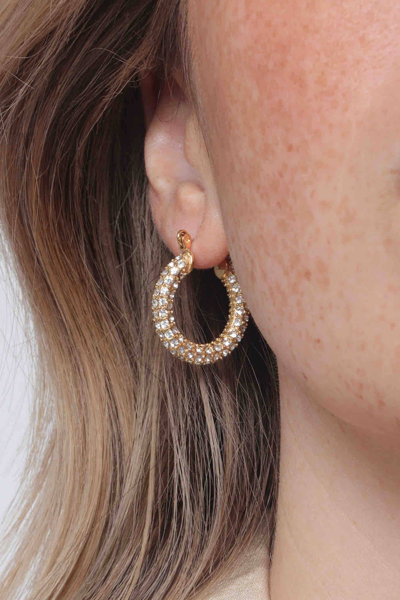 Audrey Hoops – diamond: Gold