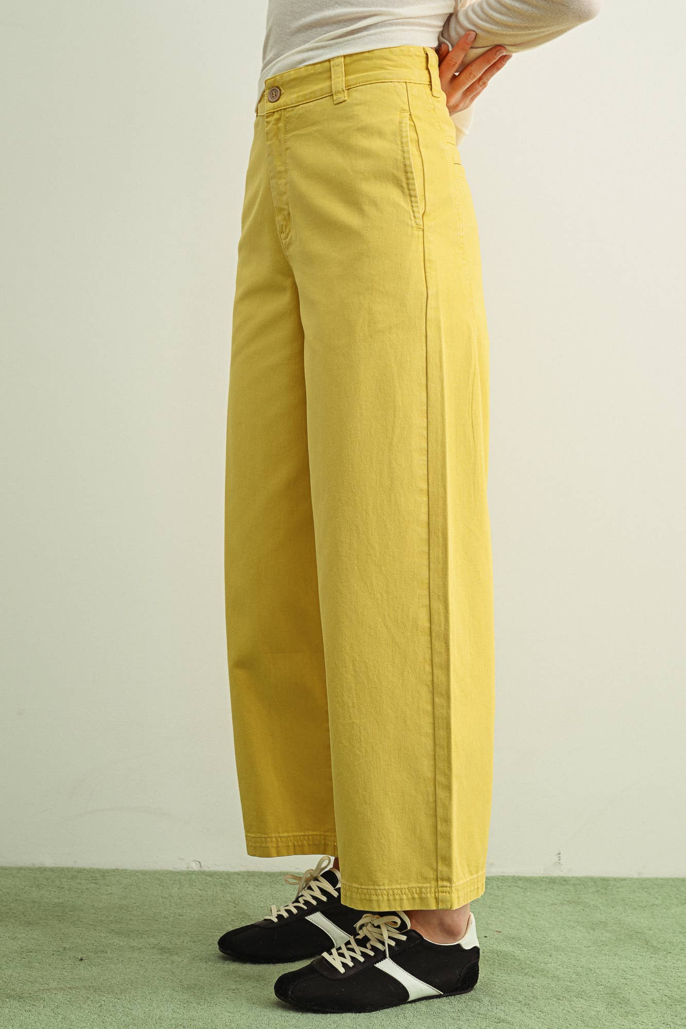 LEMON PANTS:
