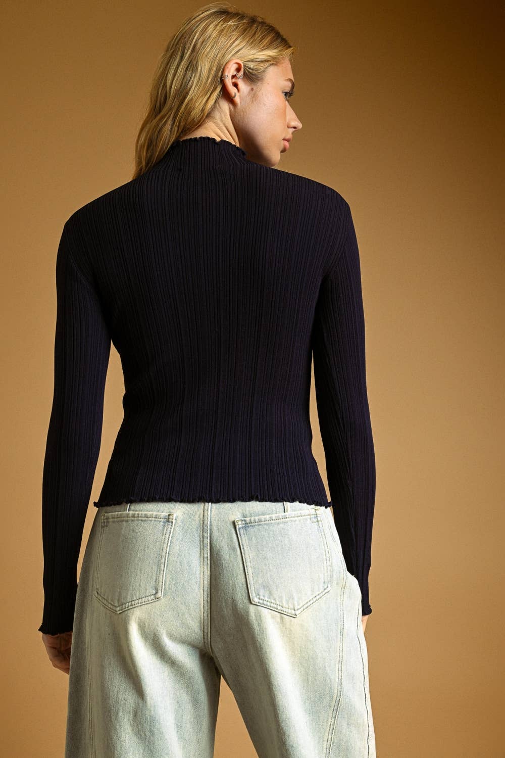 LONG SLEEVE RIBBED KNITTED TOP (navy)