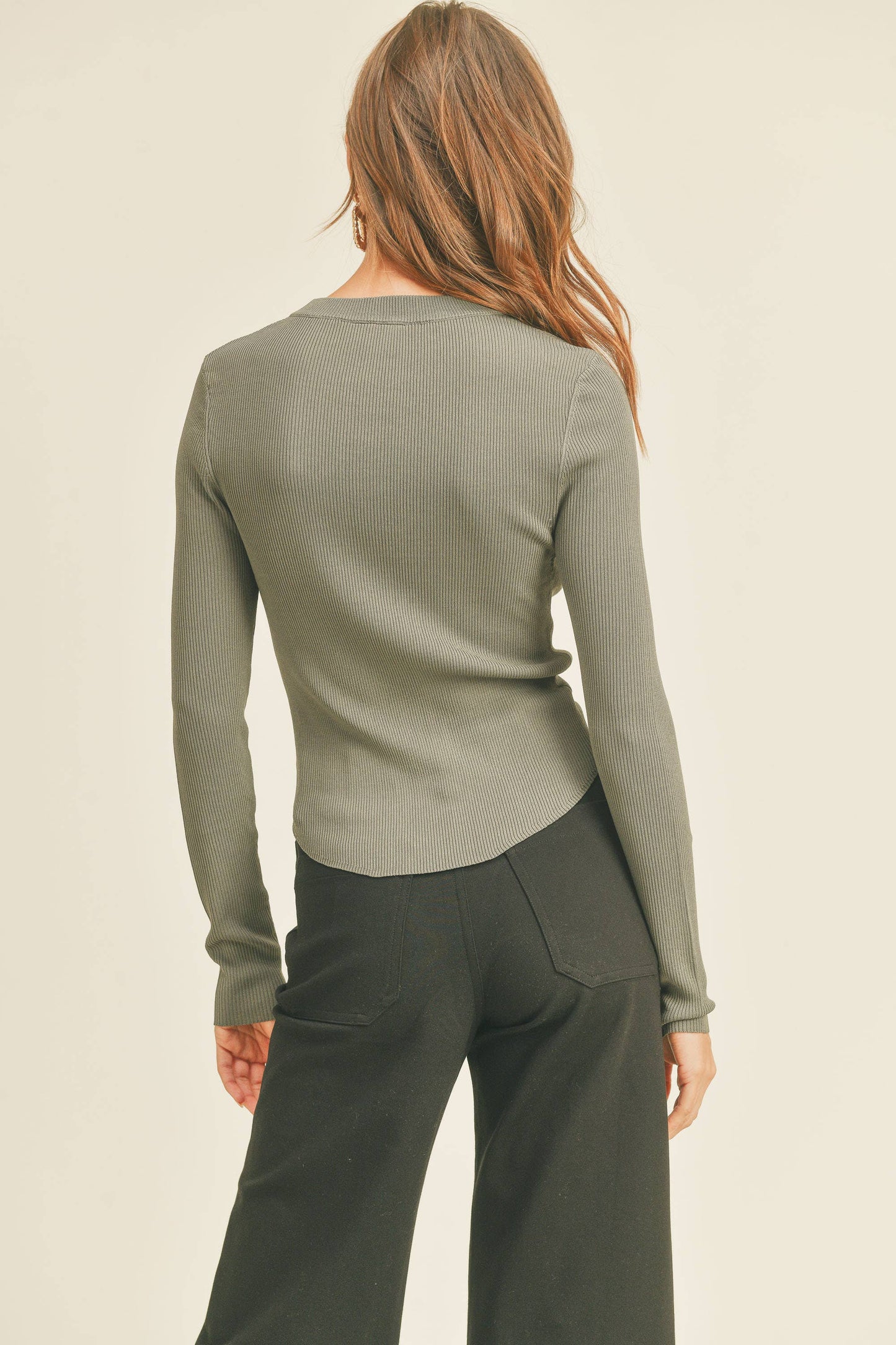 FRANKIE RIBBED LONG SLEEVE  TOP: GREY MOCHA