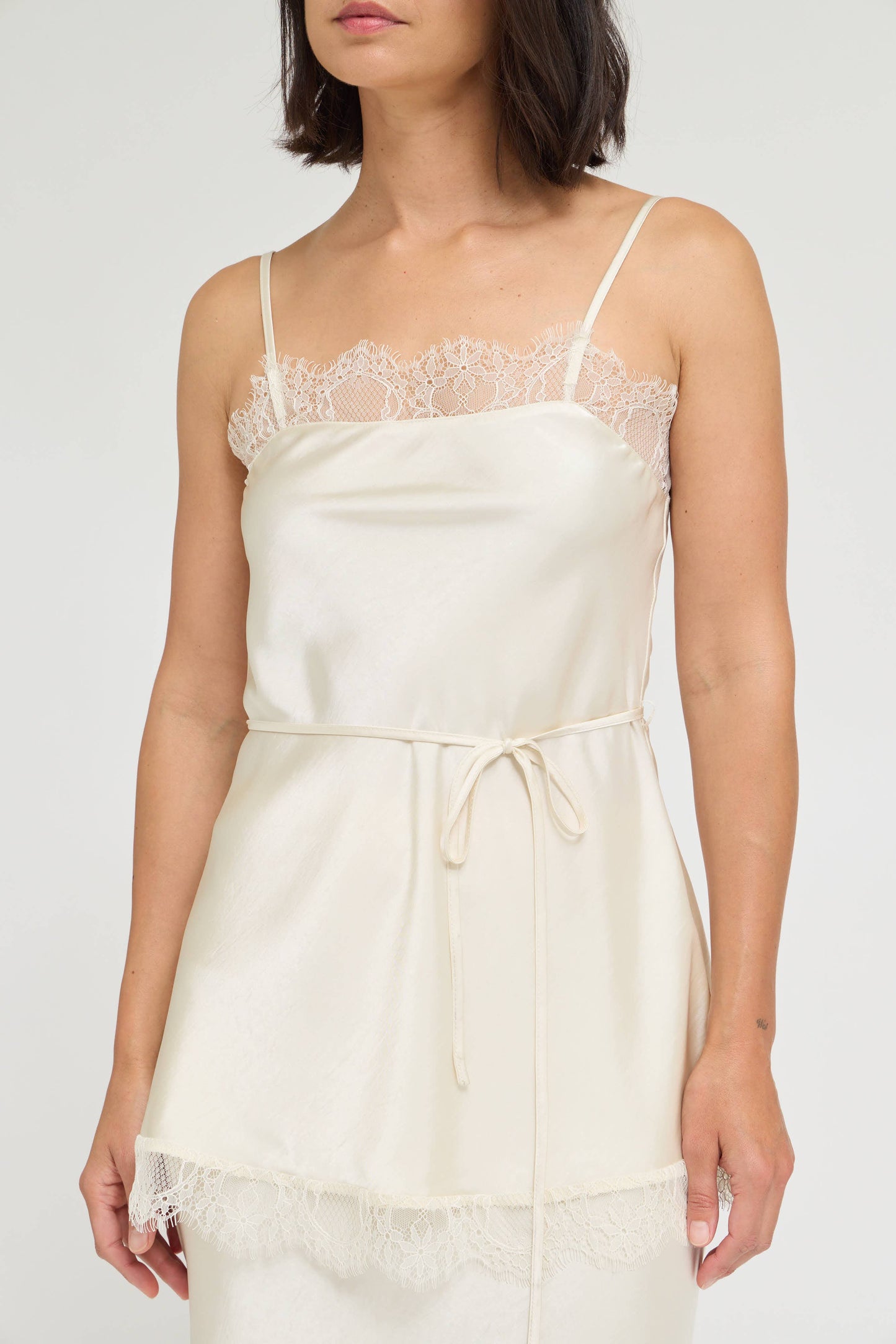 LACE TRIM SATIN TOP: CREAM