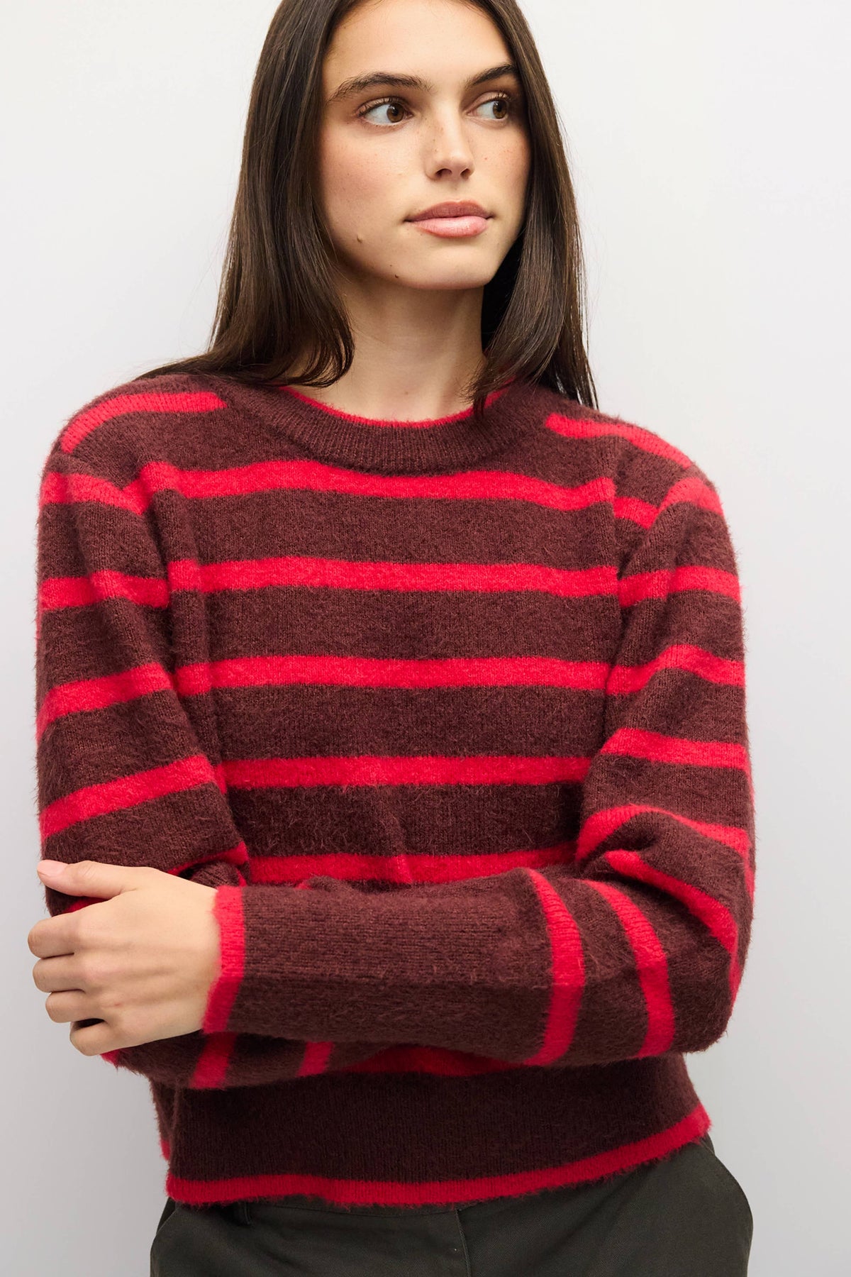 MOD REF - The Mckenzie Sweater | Striped Boucle Crewneck Sweater: Brown-Red / LARGE
