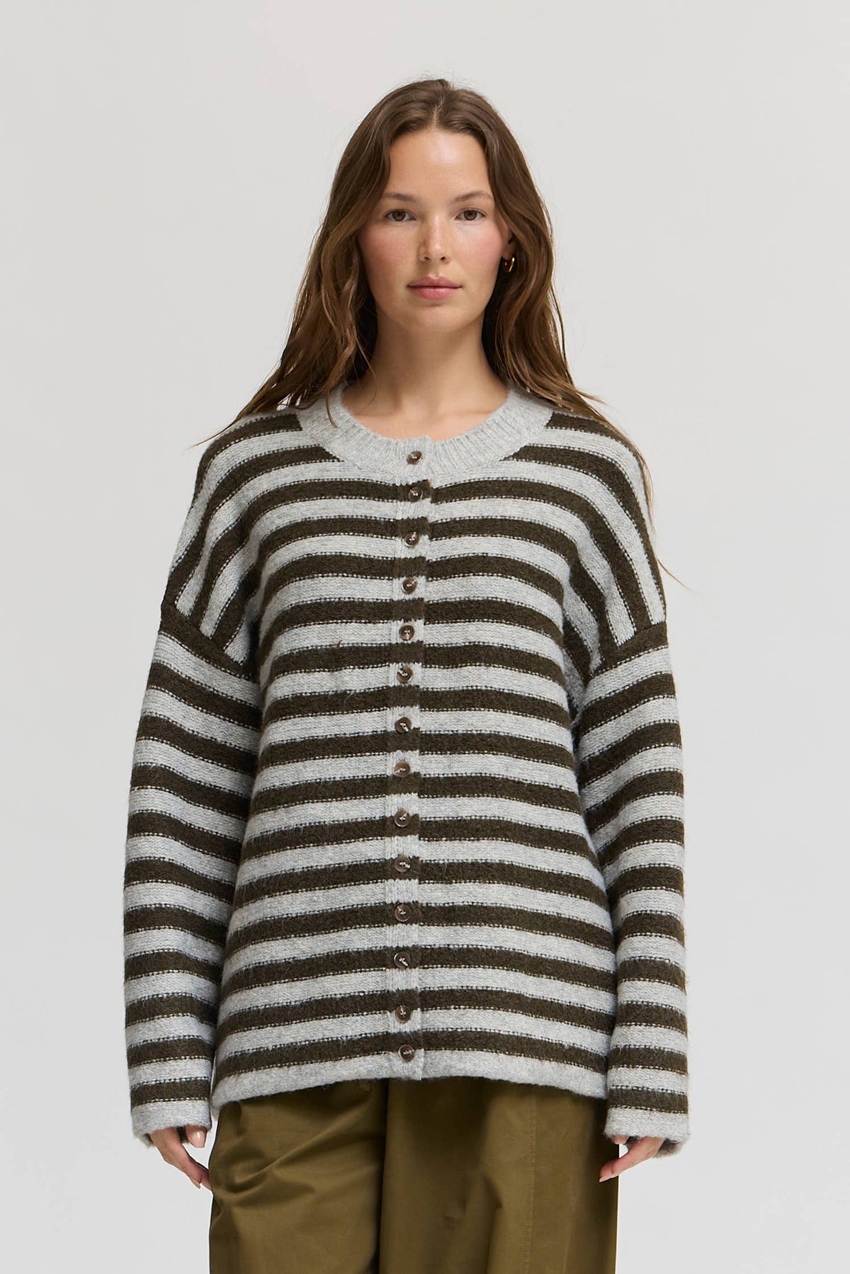 Grade & Gather - 80567 - STRIPED BUTTON UP CARDIGAN: CAROB CREAM / Contemporary / M/L