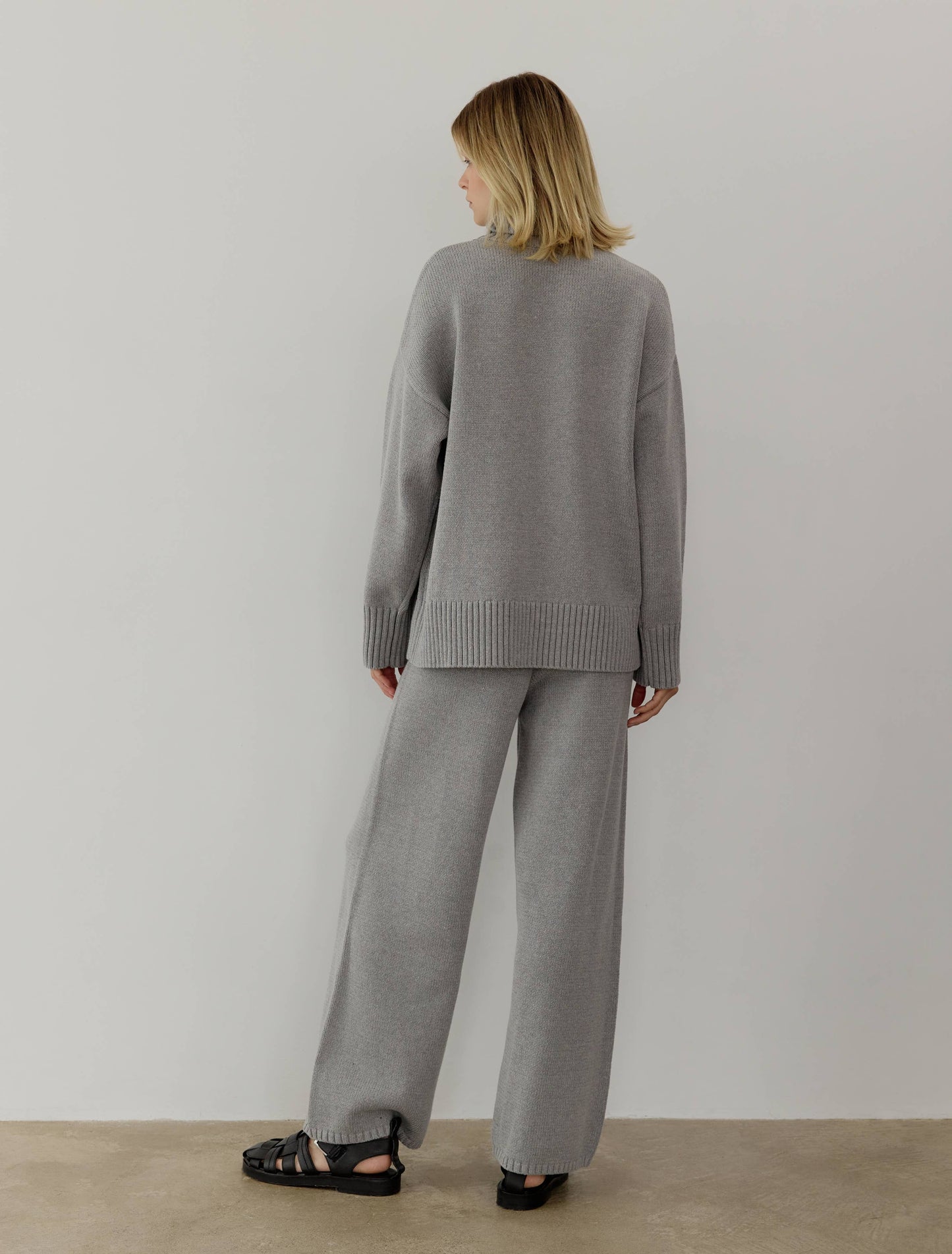 The Phoebe Pants: HEATHER GREY