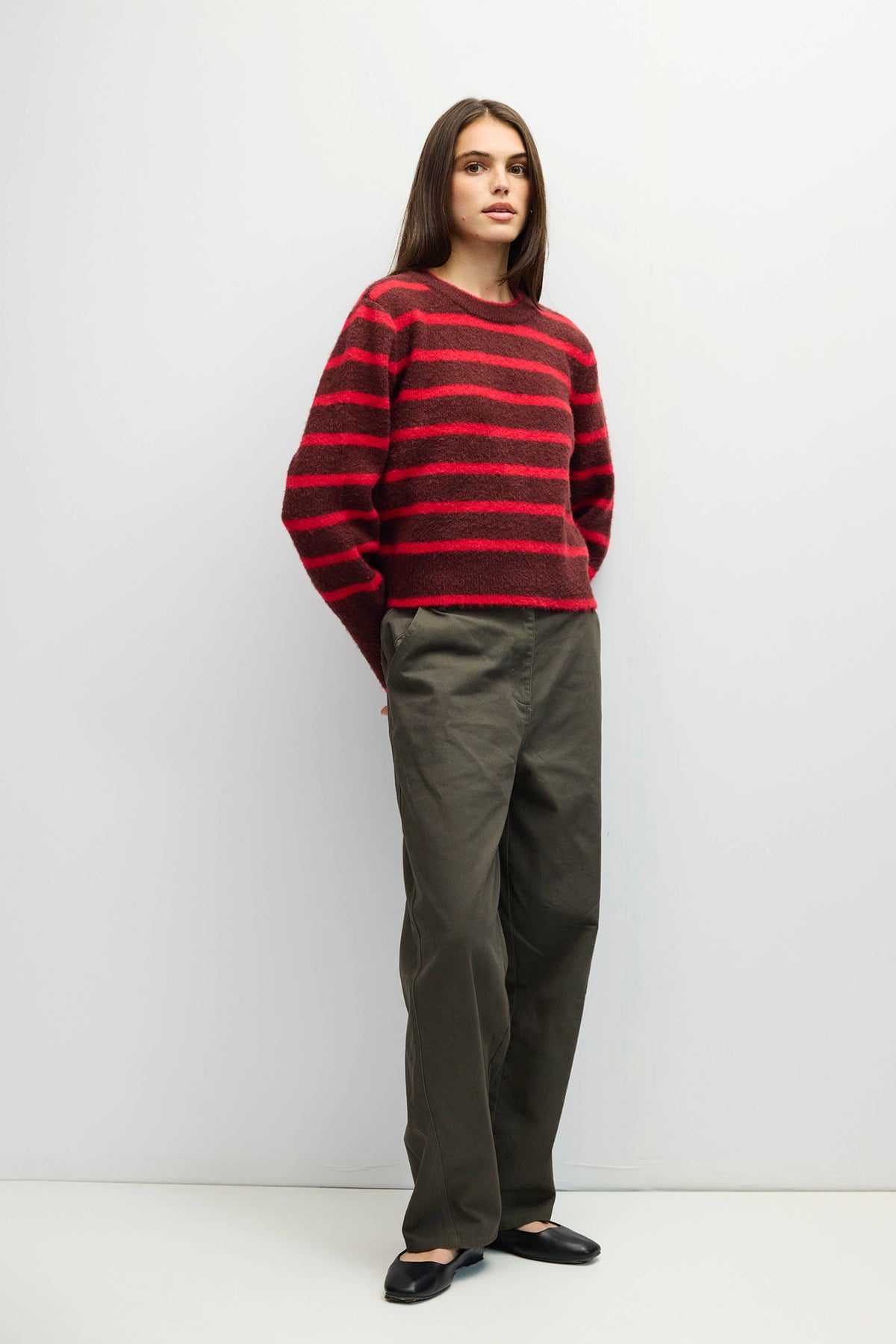 MOD REF - The Mckenzie Sweater | Striped Boucle Crewneck Sweater: Brown-Red / LARGE