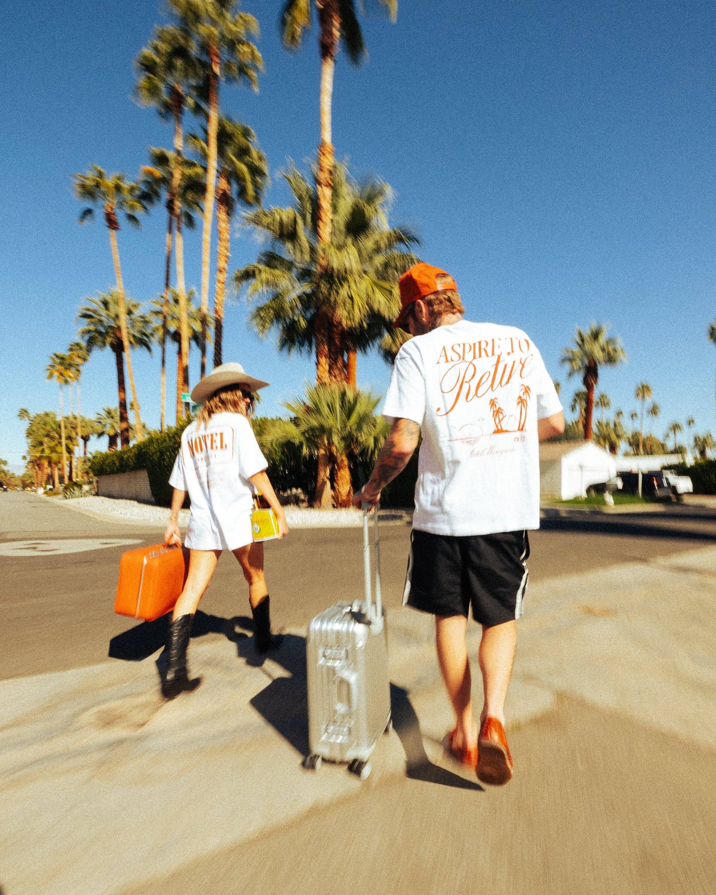 Retire Tee