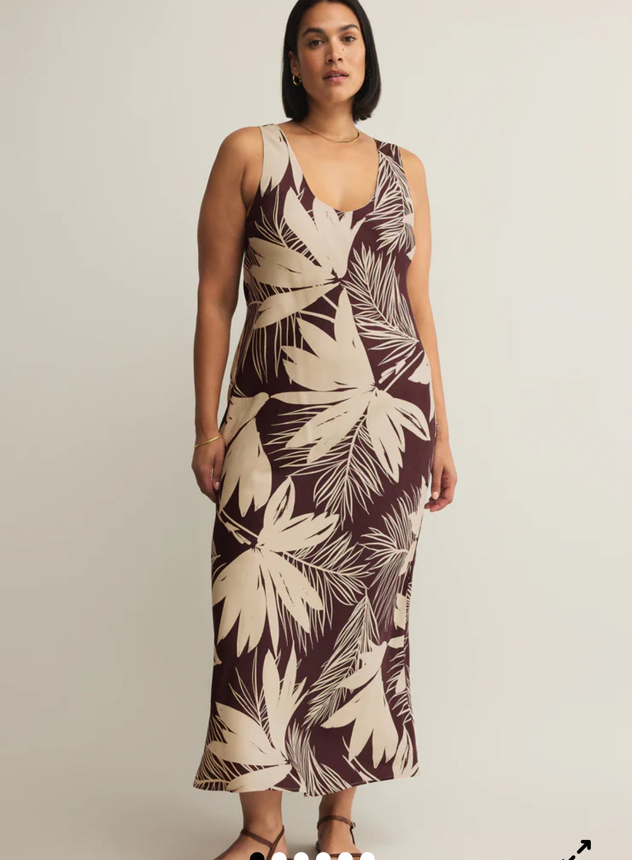 hana maxi dress Hana | Black & White Polka Dot Plunge-Neck Tailored Maxi Dress