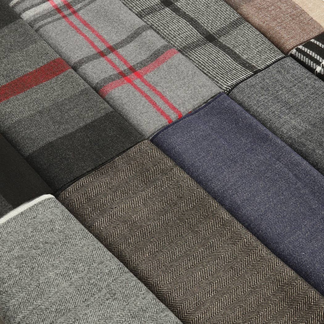 Plaid Herringbone Scarf (grey/black)