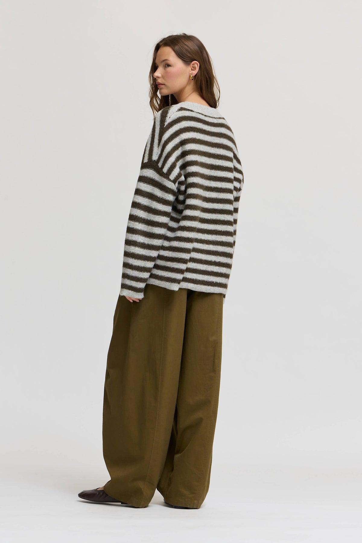 Grade & Gather - 80567 - STRIPED BUTTON UP CARDIGAN: CAROB CREAM / Contemporary / S/M