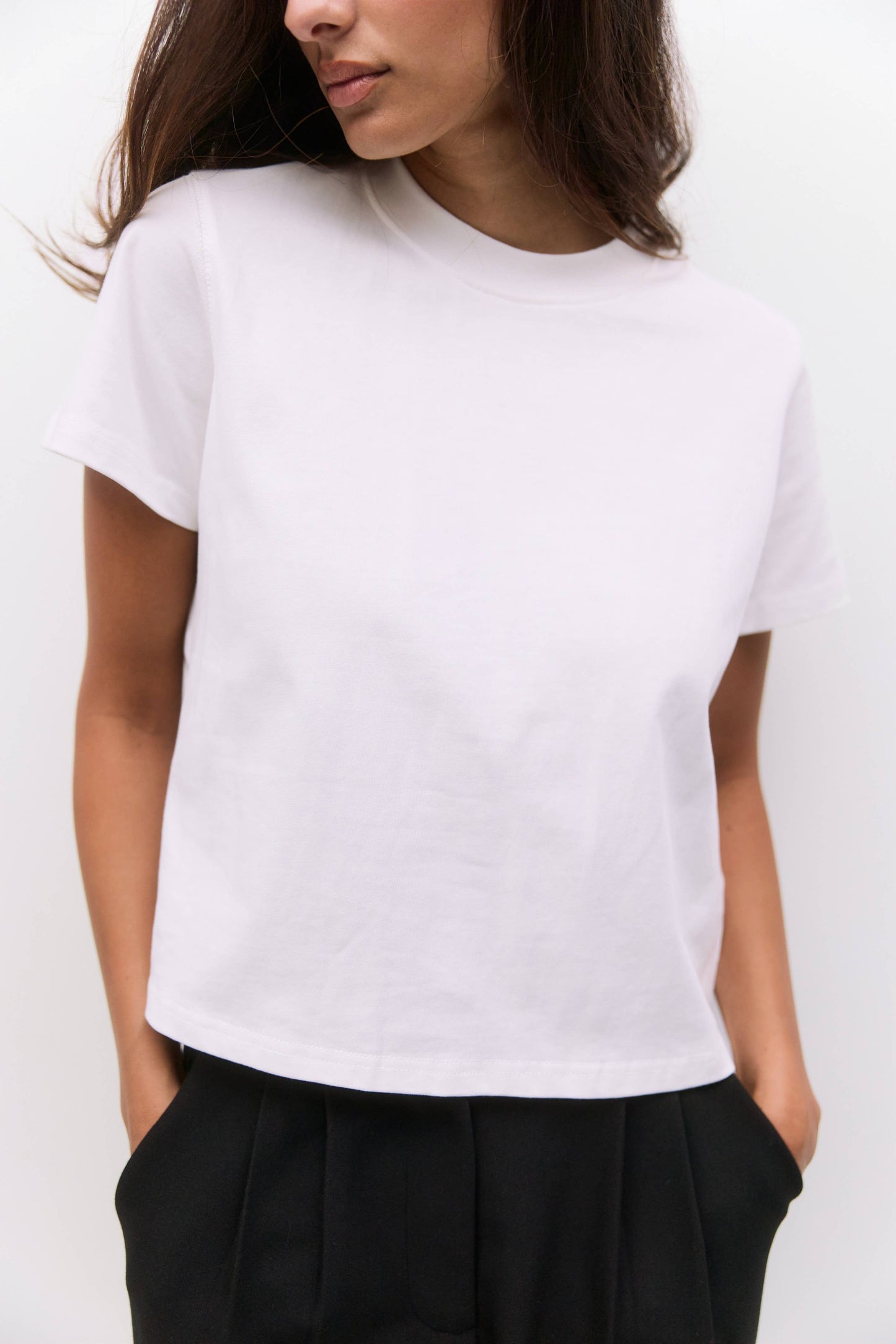 MOD REF - The Lanie Top | Women's Heavyweight Cotton T-Shirt: WHITE / LARGE