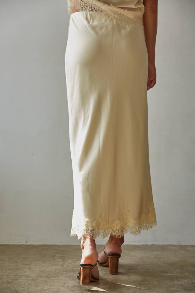 Satin Midi Skirt : Creamy Butter