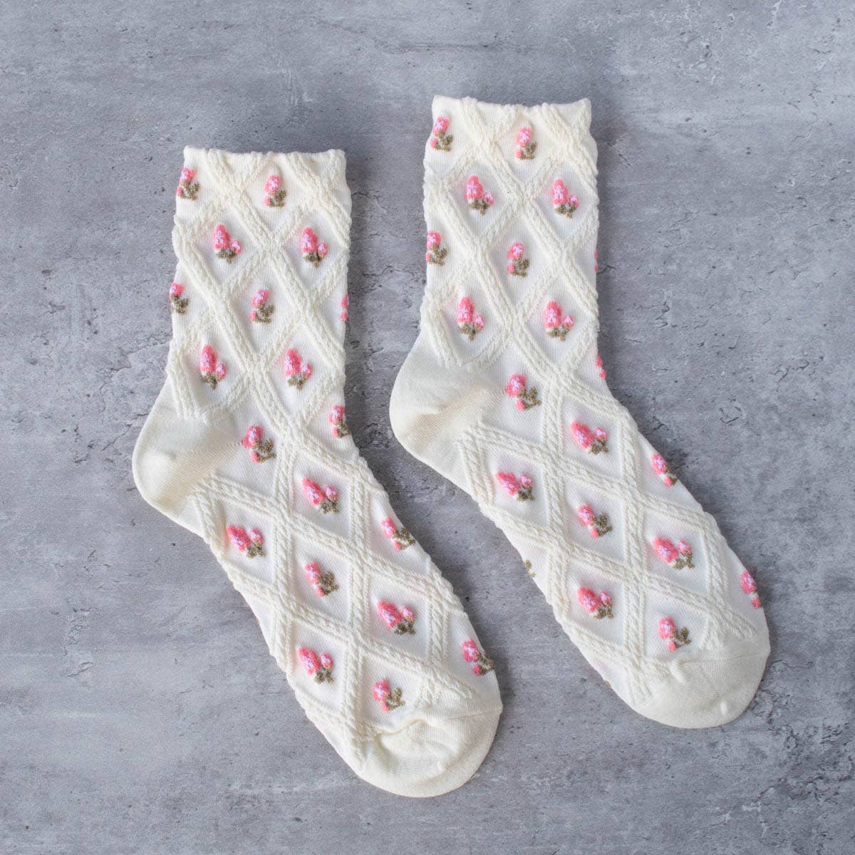 Floral Socks: Cream/Pink